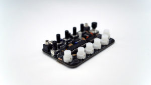 SynthFest France - EOWAVE Microdrone