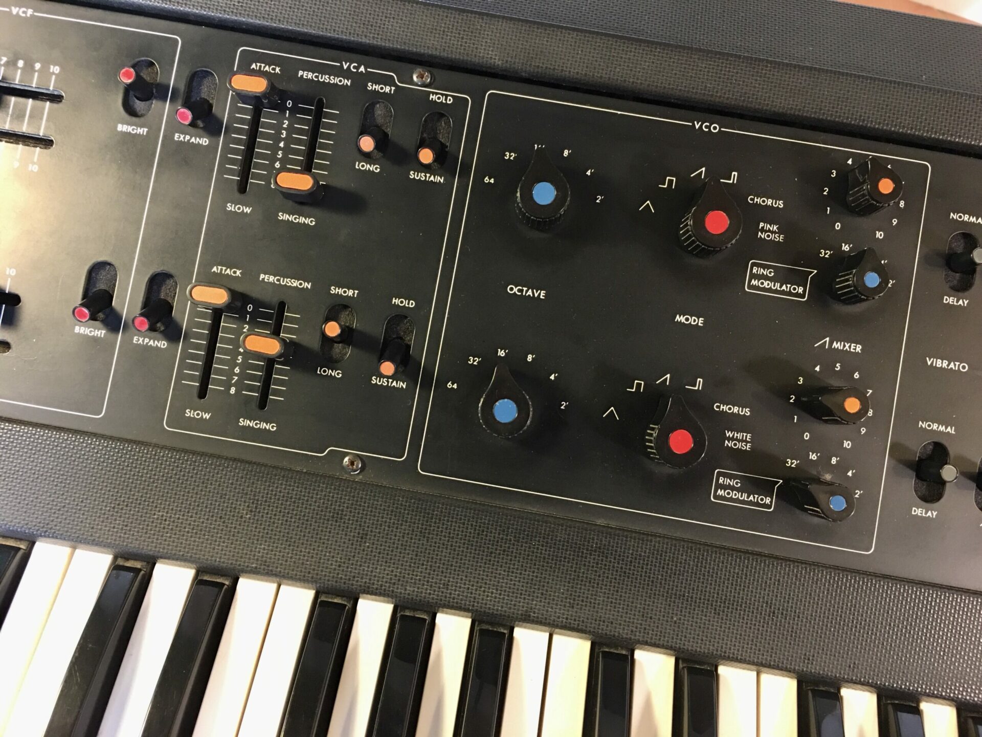 SynthFest France - Tombola vintage 2021 - KORG 800DV SynthFest France - Tombola vintage 2021 - KORG 800DV